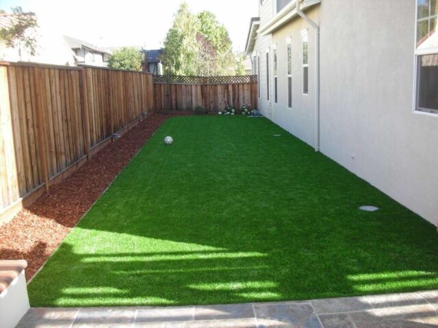 backyard-spaces-jpm-landscape-img~21913b780fb1d840_14-3077-1-bdff66e (1)