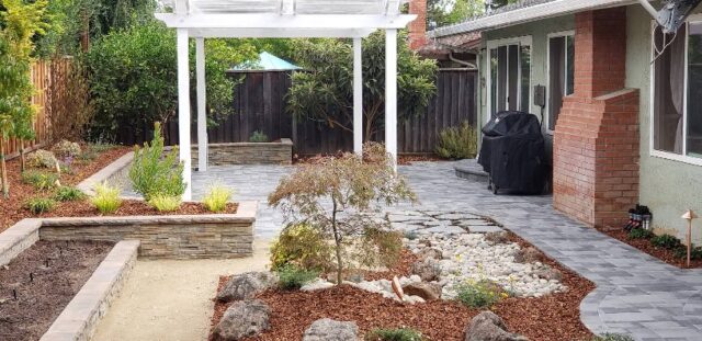 backyard-spaces-jpm-landscape-img~c5c142200f3f2b3b_14-8621-1-9557ec3