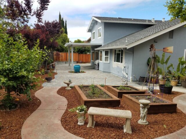 backyard-spaces-jpm-landscape-img~e0f13aa908f1c776_14-4654-1-30cd566 (1)