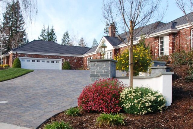 front-yard-landscape-jpm-landscape-img~43011aea013449d2_16-1975-1-ac49c18