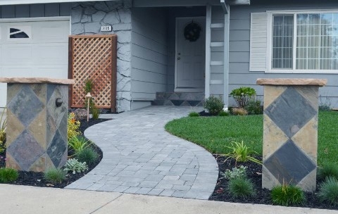 front-yard-landscape-jpm-landscape-img~5781e9f901319dd6_9-2164-1-ca6a476