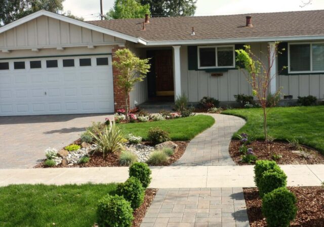 front-yard-landscapes-jpm-landscape-img~c6e133980327e17f_14-3744-1-5d9629d