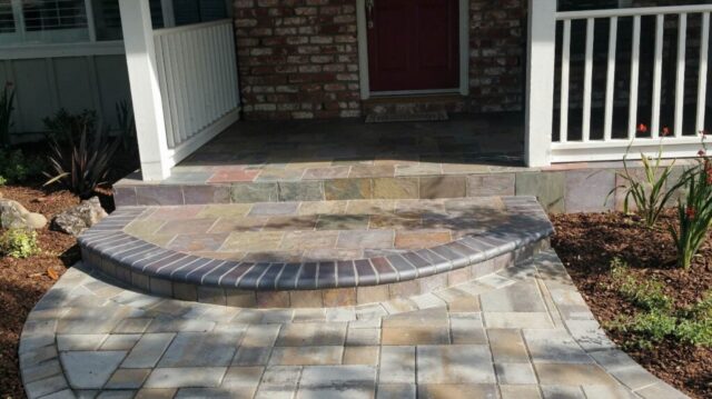 front-yard-landscapes-jpm-landscape-img~e6c114b605f28bf9_14-2153-1-6fa799c