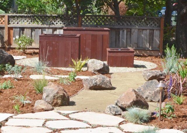 garden-accents-jpm-landscape-img~2fe1778607381f01_16-5825-1-824621f