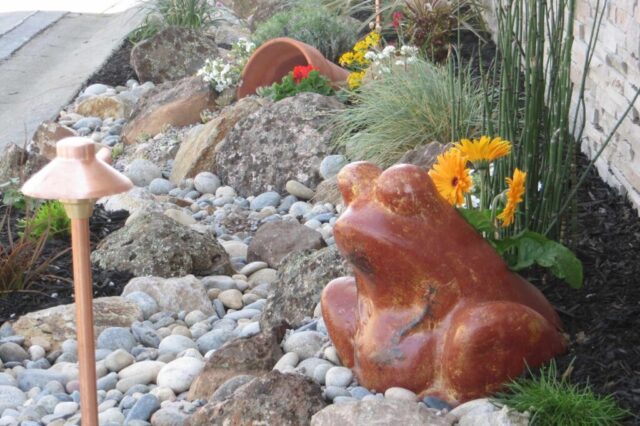 garden-accents-jpm-landscape-img~4681a6e2014e8b81_14-9096-1-b8c0a10