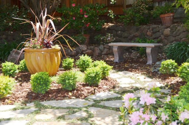 garden-accents-jpm-landscape-img~6e7163c4018dfa7b_14-3066-1-e511d96