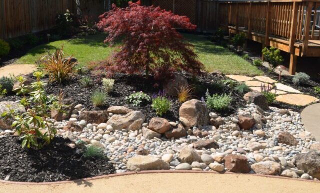 garden-accents-jpm-landscape-img~75c17a1501ca82d4_14-7617-1-7712d9a