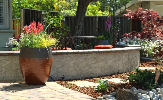 garden-accents-jpm-landscape-img~f40134770352a31c_14-6978-1-edb8ab7