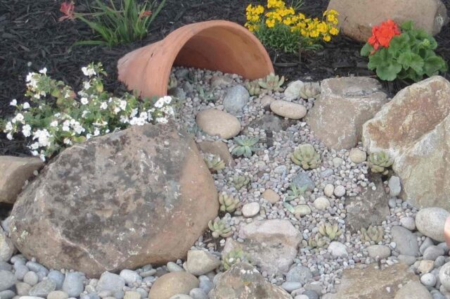 garden-accents-jpm-landscape-img~f5e18365014e8b73_14-9096-1-e8dd734