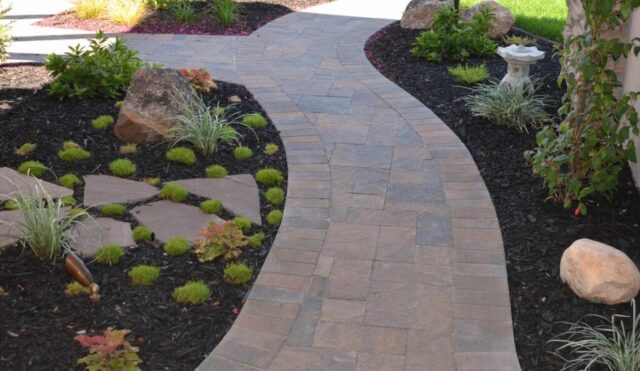 interlocking-pavers-jpm-landscape-img~a8b1b1d001305247_14-2380-1-2046afb