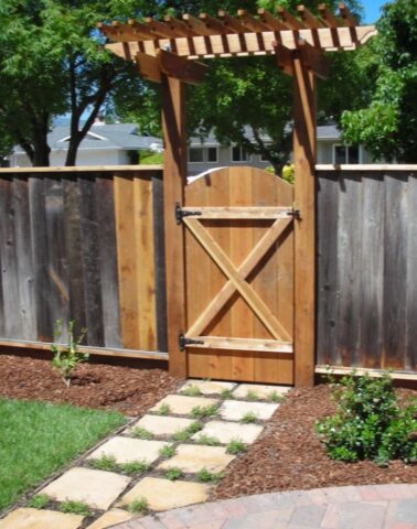 t-arbors-and-trellis-jpm-landscape-img~cec19d8d01330dd8_14-2085-1-8b712b6